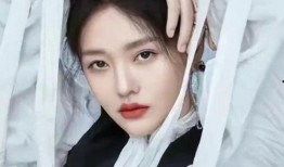 张兰爆料全家福视频,揭秘豪门背后的温馨瞬间